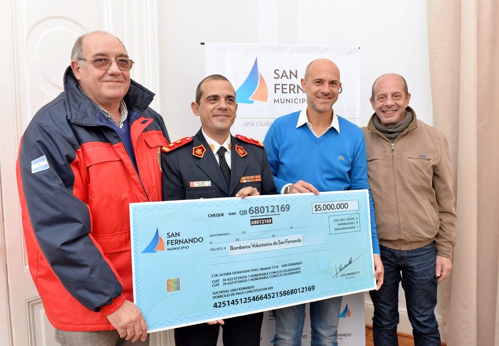Ayuda para los Bomberos Voluntarios de San Fernando