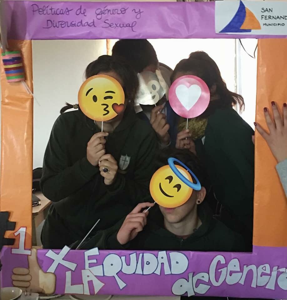 Talleres en escuelas sobre igualdad de género