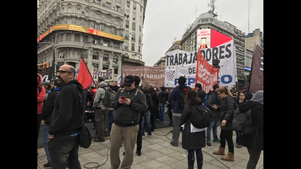 Cortes y movilizaciones de los ex empleados de pepsico