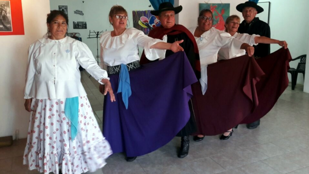 LA SEMANA DEL FOLKLORE CERRÓ EN PILAR, DERQUI Y MANUEL ALBERTI