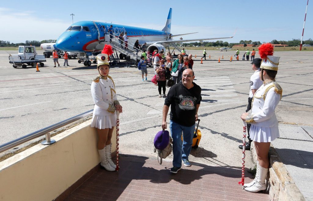 Aerolíneas Argentinas ya une Córdoba y Mar del Plata