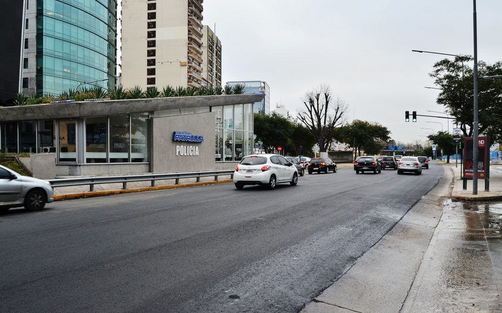 Reducción de calzada en Libertador y Lavalle