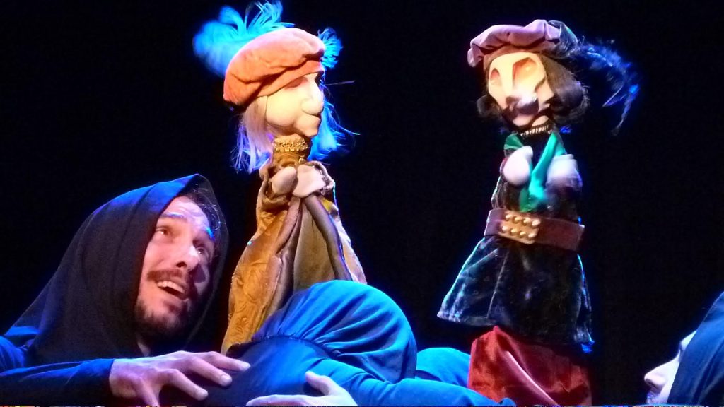 A sala llena, los títeres del Teatro San Martín pasaron por Pilar