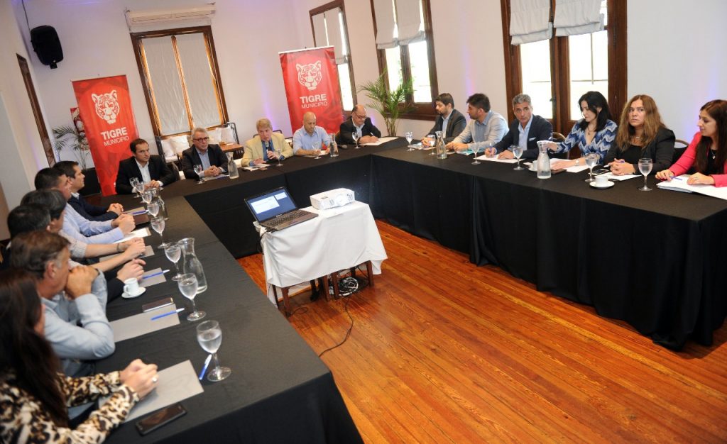 Ducoté participó de la reunión de intendentes del Consorcio RN2