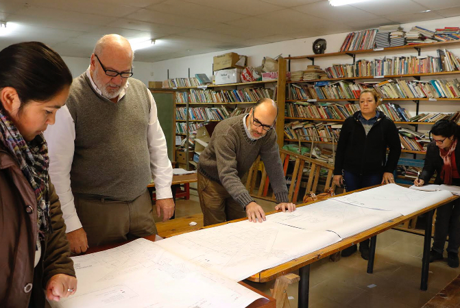 Reunión con vecinos del barrio Peruzzotti