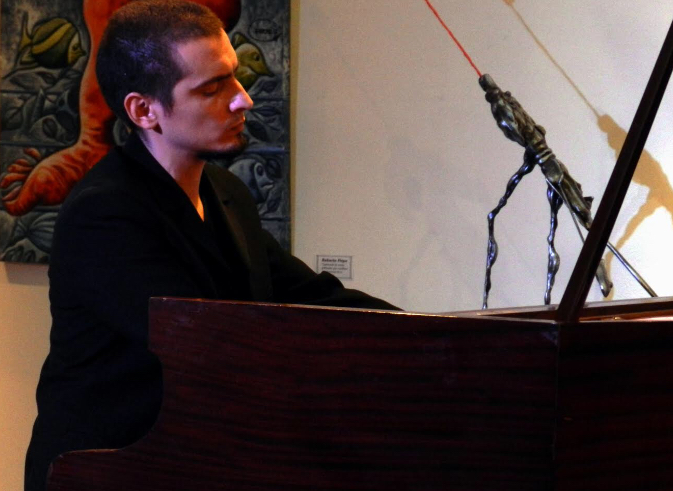 Pablo Vucetich y Ensamble 440 abren el ciclo Grandes Pianistas