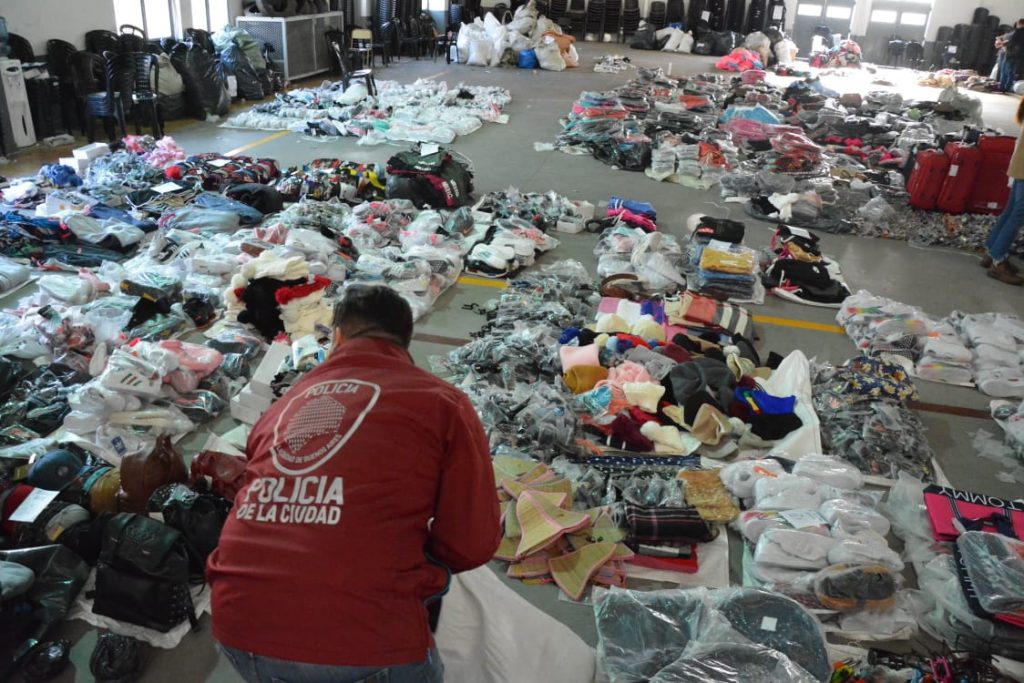 OPERATIVO CONTRA LA VENTA ILEGAL