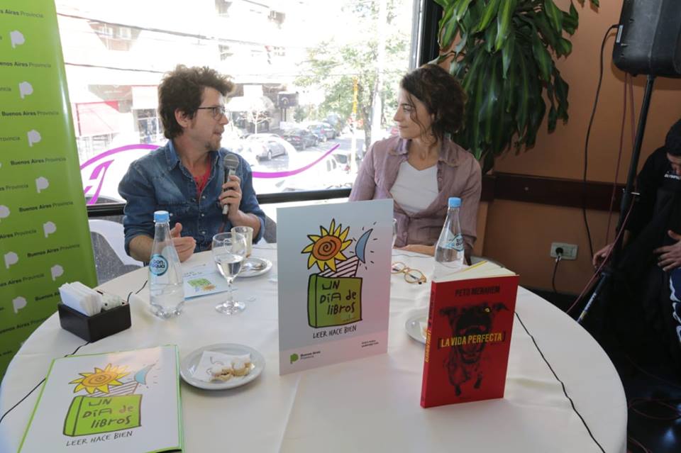 GRINDETTI PARTICIPÓ DE LA ACTIVIDAD CULTURAL DE “UN DÍA DE LIBROS”