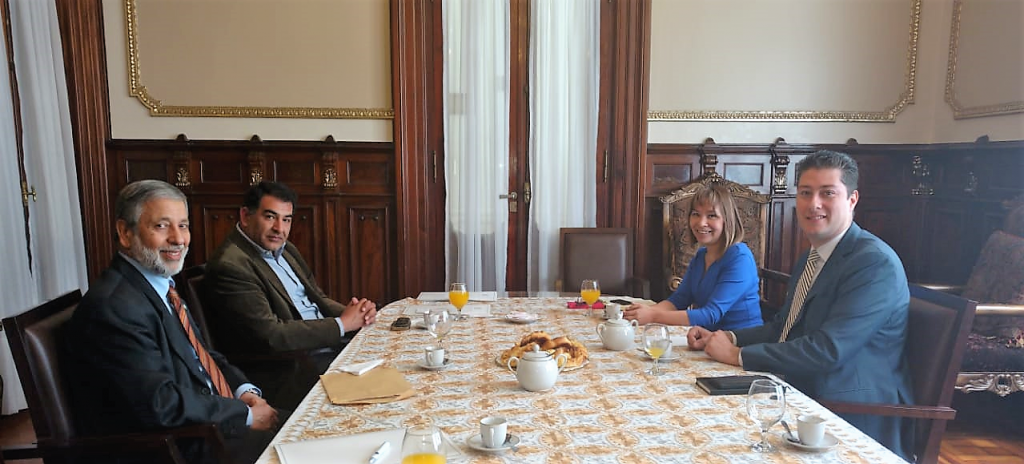 EL MUNICIPIO DE LANÚS VISITÓ EL CENTRO ISLÁMICO DE LA REPÚBLICA ARGENTINA