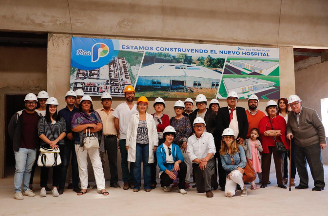 Más vecinos recorren el avance de obra del hospital de Pilar