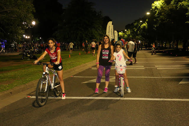 COMENZÓ EL PASEO DE BICICLETAS NOCTURNO