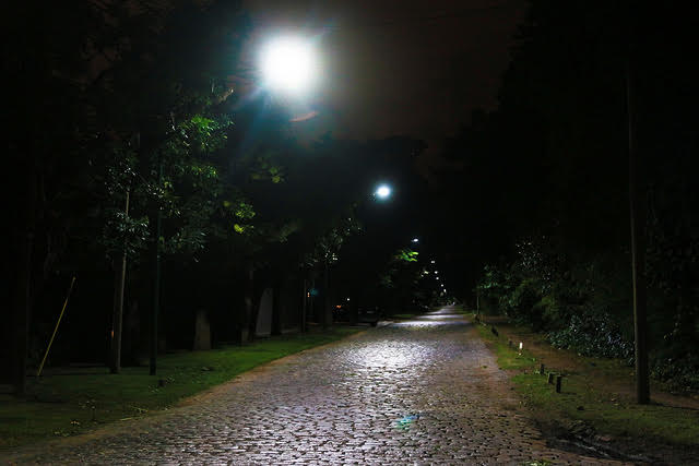 NUEVAS LUCES LED EN LAS LOMAS DE SAN ISIDRO