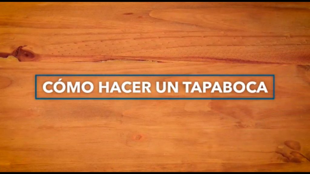en Jose C Paz explican  como hacer un tapabocas