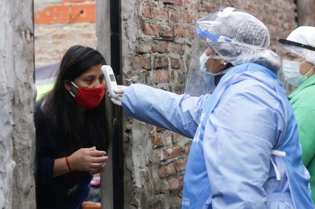 MÁS DE 12 MIL VECINOS RELEVADOS EN LOS OPERATIVOS CASA POR CASA DE LANÚS