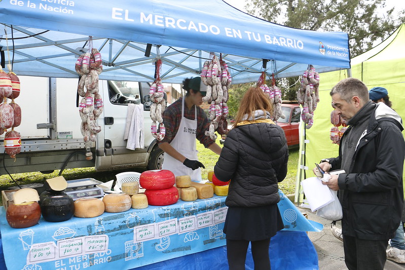 SAN ISIDRO: EL MERCADO EN TU BARRIO OFRECE ALIMENTOS A BAJO PRECIO