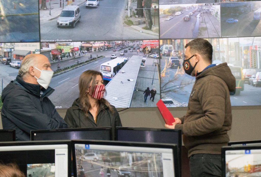 GRINDETTI Y FREDERIC SUPERVISARON EL DESPLIEGUE DE FUERZAS FEDERALES EN LANÚS