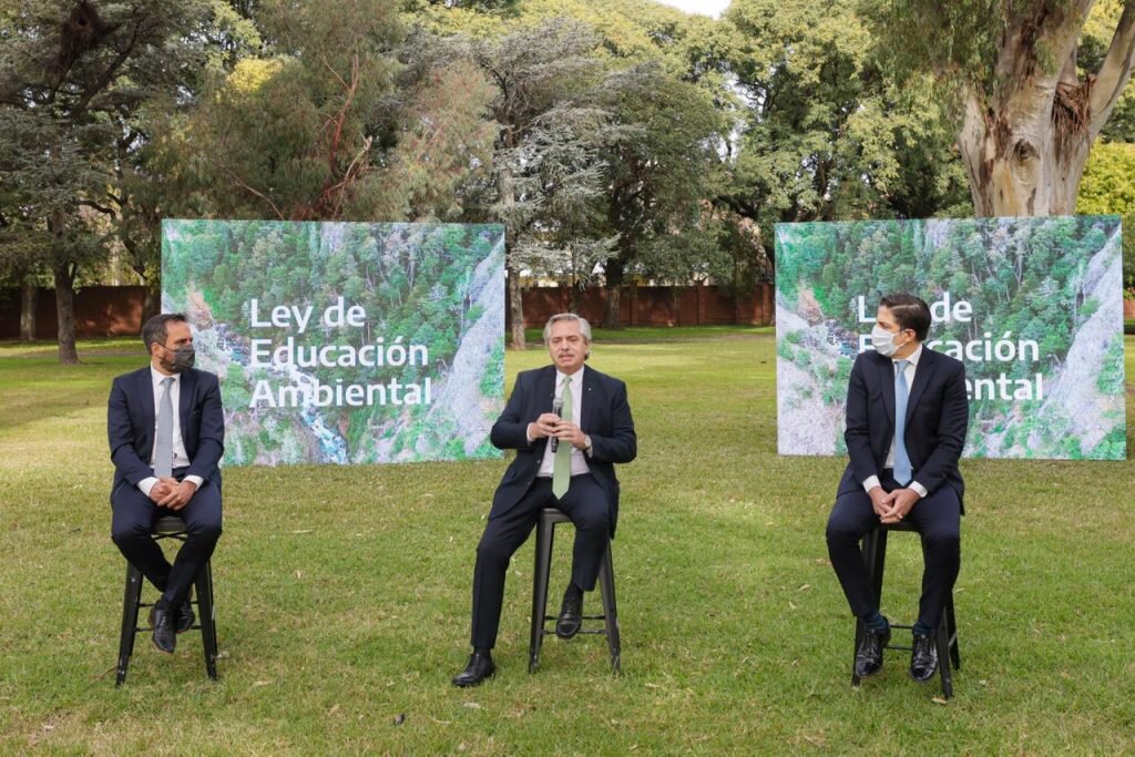 *”Estamos generando conciencia en las nuevas generaciones”, dijo el Presidente