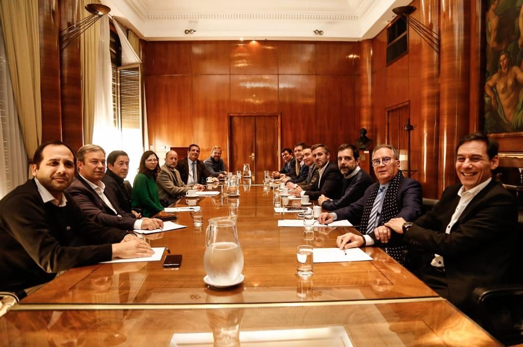 Achával se reunió con la ministra Batakis e intendentes