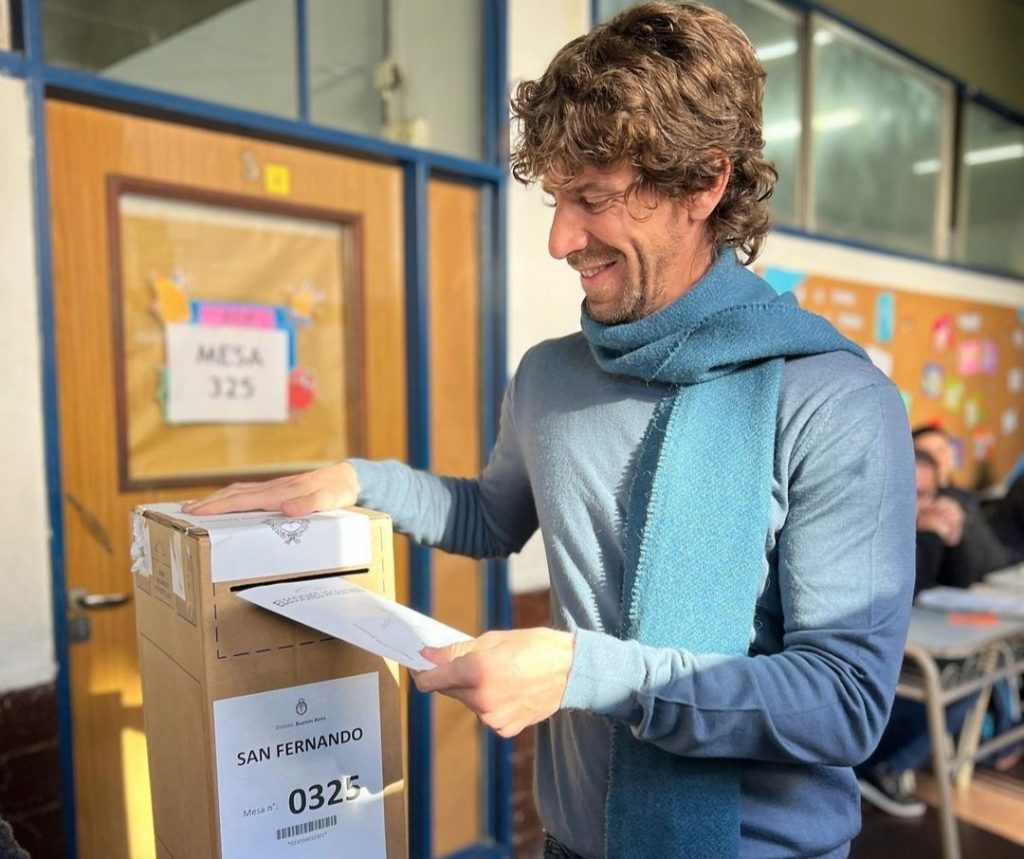 EL INTENDENTE JUAN ANDREOTTI YA VOTÓ EN VICTORIA