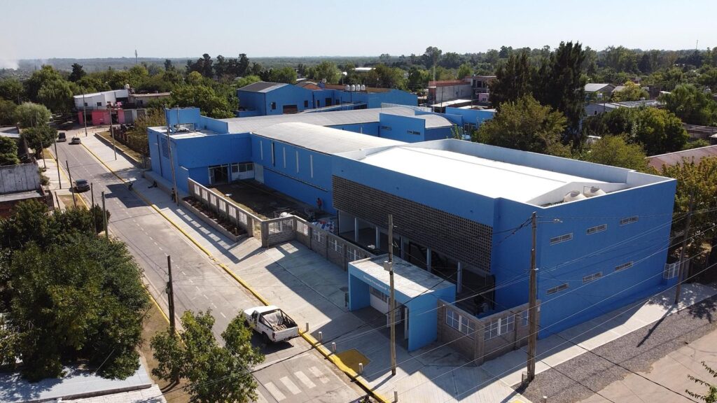 Achával inauguró la ampliación de la Secundaria N°18 de Agustoni