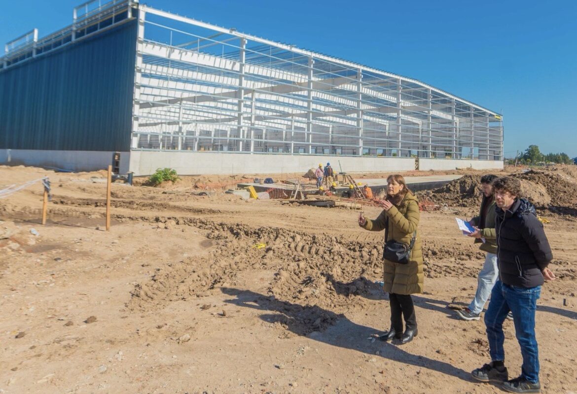 Juan Andreotti visitó el avance del Parque Industrial