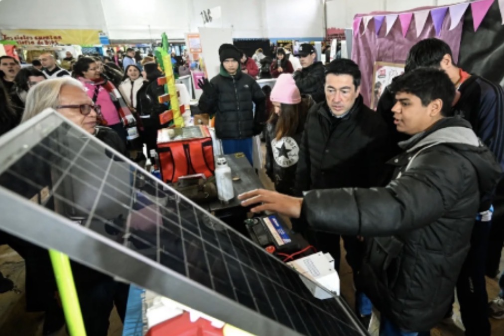 Nardini en la feria de educación, arte, ciencia y tecnología