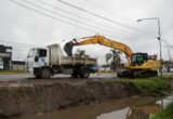 El municipio lleva adelante trabajos de limpieza de desagües y arroyos