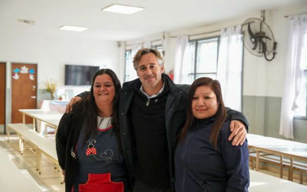 El Municipio sigue mejorando las escuelas y jardines del distrito
