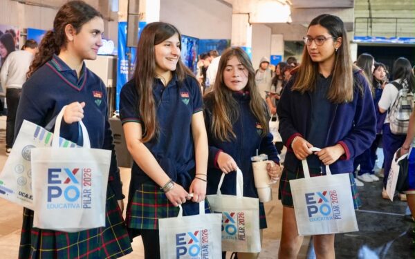 El stand de la Universidad Nacional de Pilar fue el más visitado de la Expo Educativa 2026