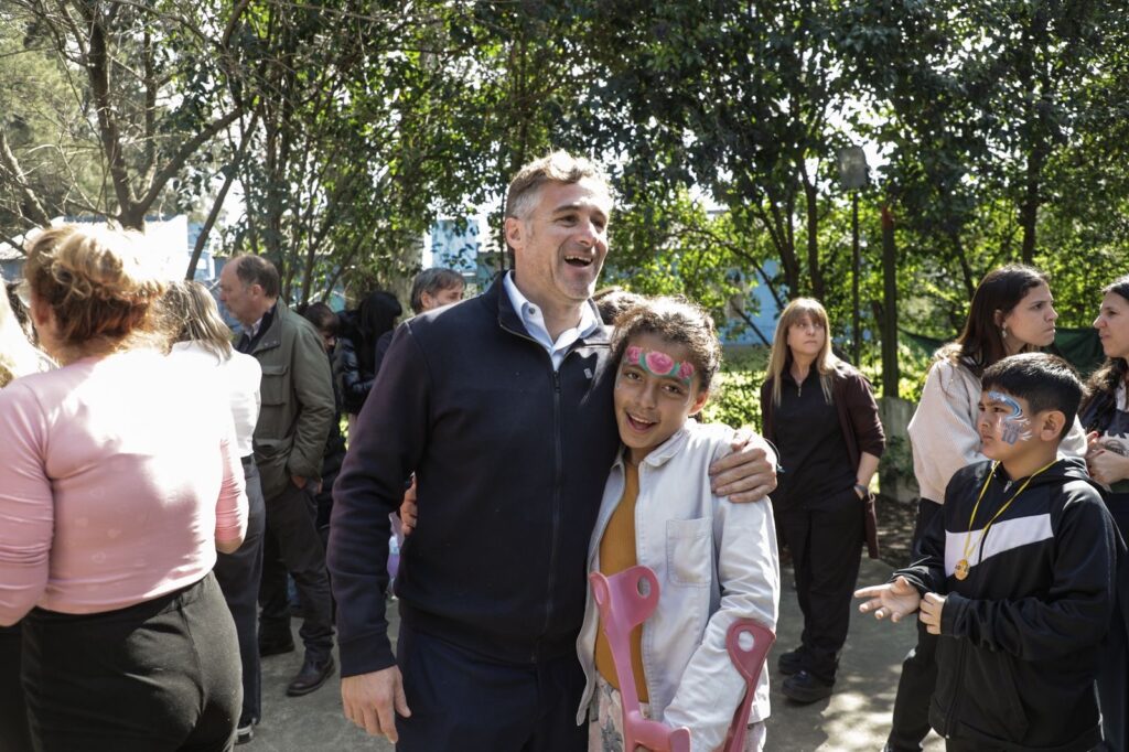 El municipio acompañó a la comunidad de Pilares de Esperanza en una jornada recreativa