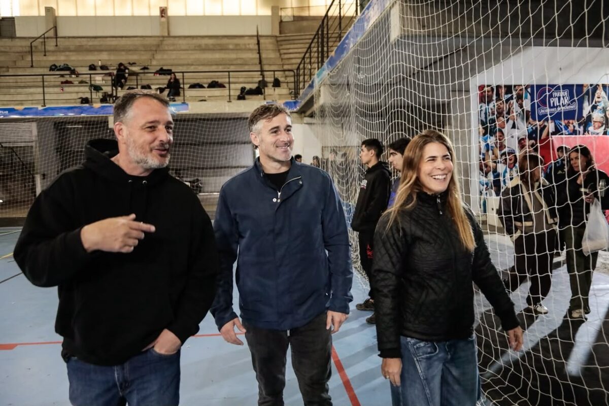 El deporte volvió a reunir a las familias de Pilar en el Microestadio Municipal