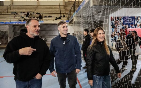 El deporte volvió a reunir a las familias de Pilar en el Microestadio Municipal
