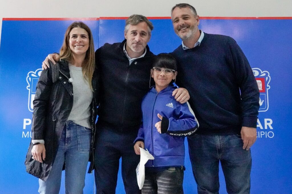 Ver Bien, Aprender Mejor” nuevamente en Zelaya con entrega de anteojos para chicos en edad escolar.