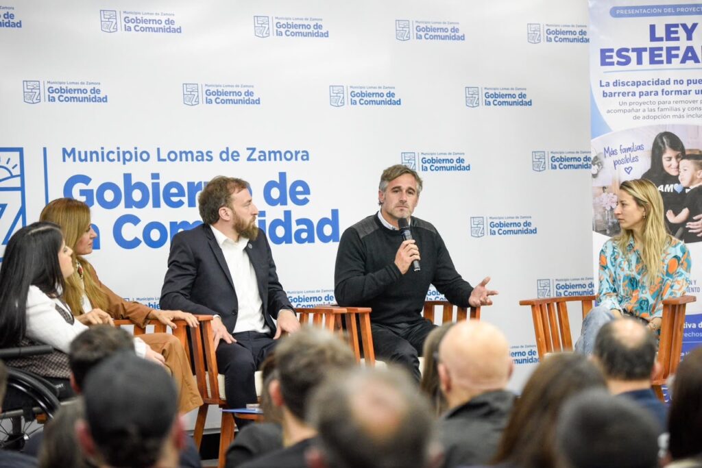 Achával acompaña el proyecto que busca fortalecer la adopción con perspectiva de discapacidad